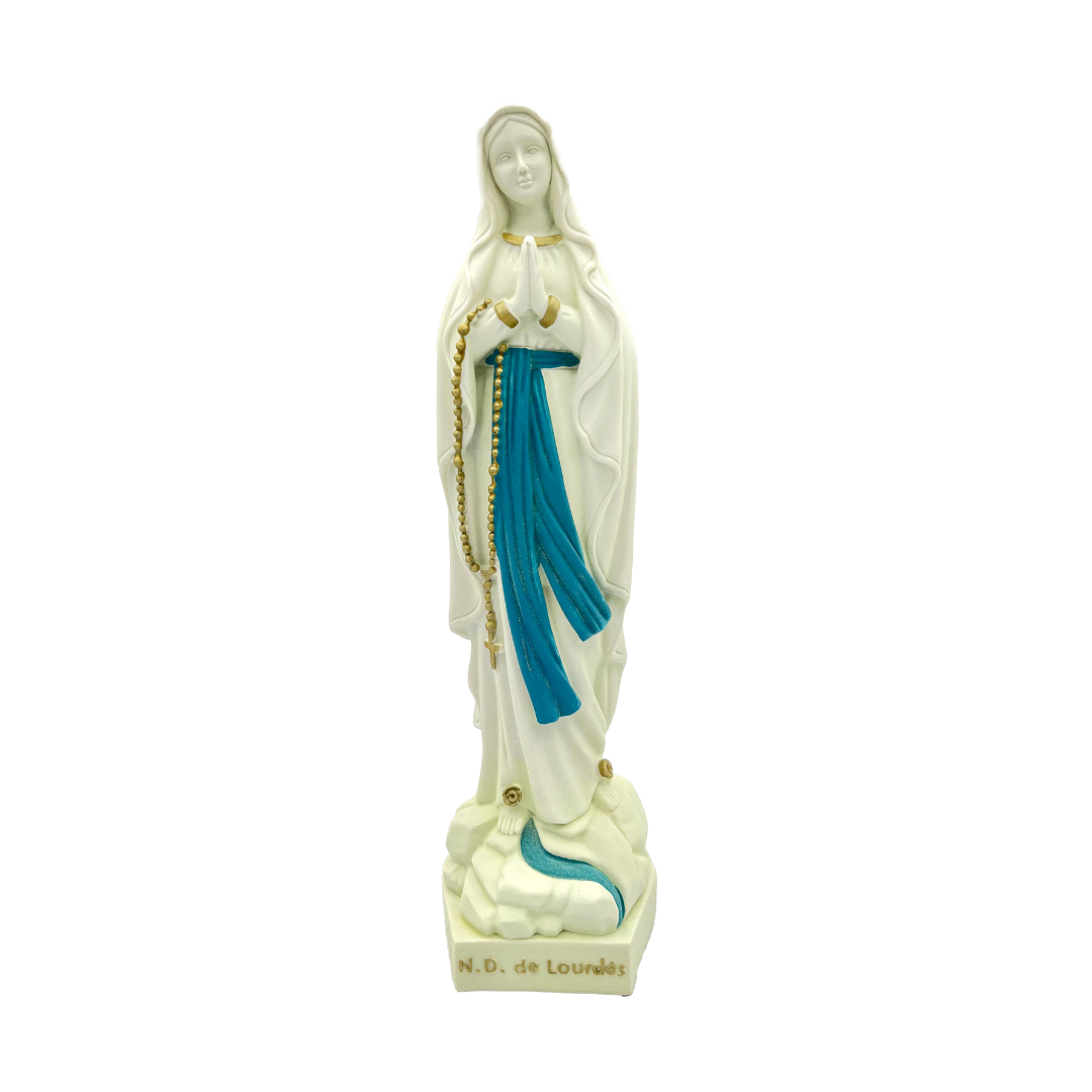 Statue de la Vierge Notre Dame de Lourdes, lumineuse sur un socle hexagonal