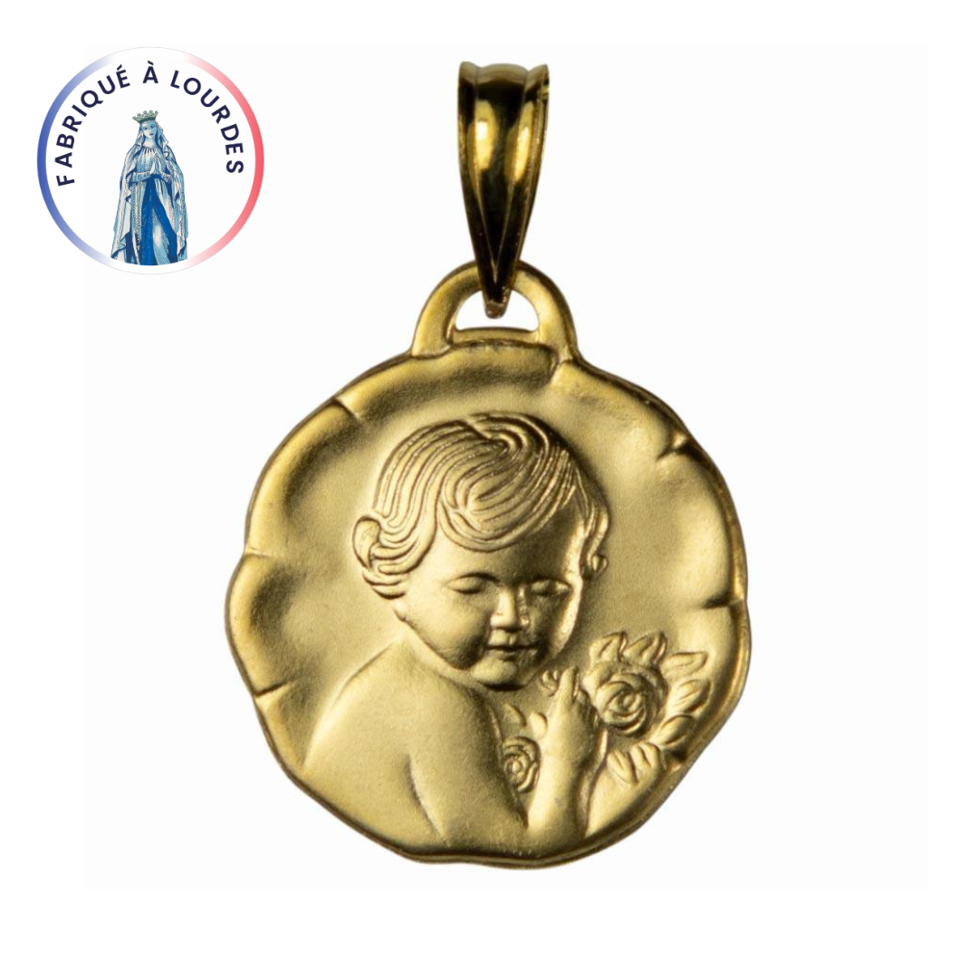 9 carat gold angel medal round 15mm