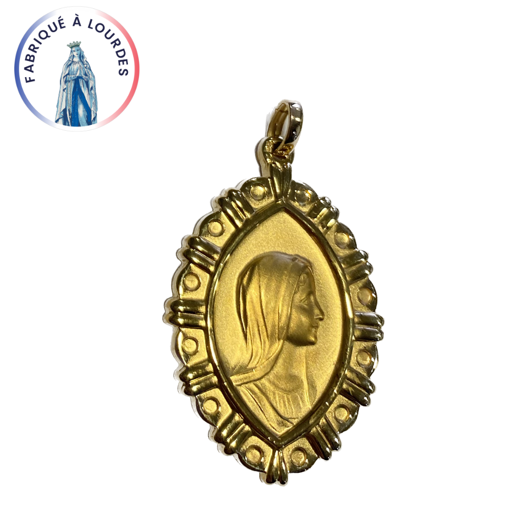 Médaille.de la Vierge NGL plaqué or ovale - 30X24mm